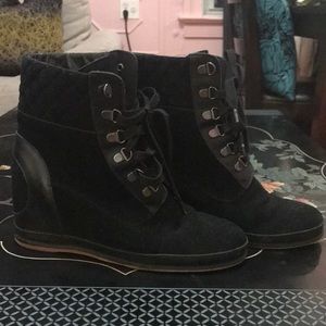 80/20 Black suede boots. Sz 8.5